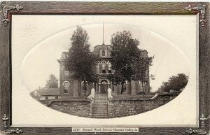 c1907 Postcard; Second Ward School, Missouri Valley IA Embossed 'Frame' Vignette