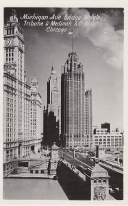Illinois Chicago Michigan Avenue Bridge Wrigley Tribune & Medinah Buildings R...