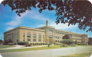 GREEN BAY, Wisconsin WI ~  EAST HIGH SCHOOL  1951 Chrome Rounded Corner Postcard