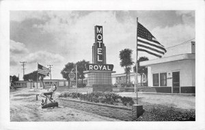 ROYAL MOTEL Dodge City, Kansas US Flags ROADSIDE Cowboy c1940s Vintage Postcard