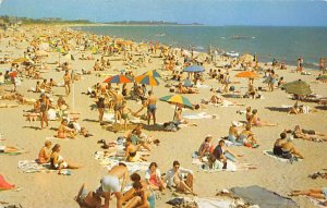 People with umbrellas Beach Scenes Unused 