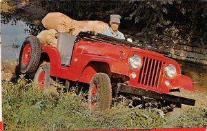 Trucks / Buses /  Vans Post Card Jeep Model CJ-5 Double Postcard Unused