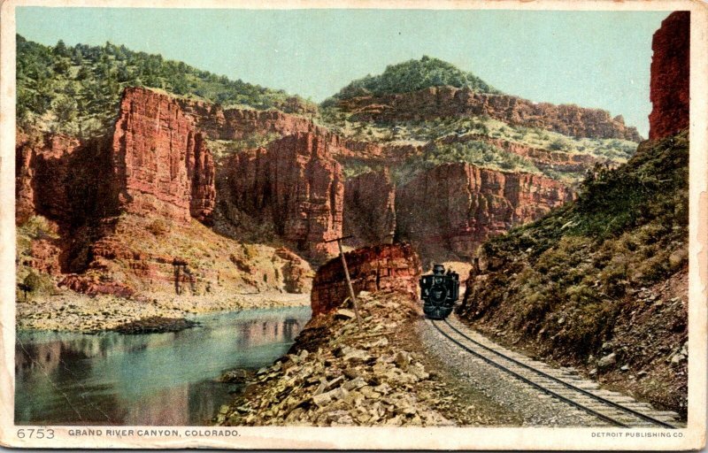 VINTAGE POSTCARD TRAIN ON RAILROAD TRACKS GRAND RIVER CANYON COLORADO c. 1930's