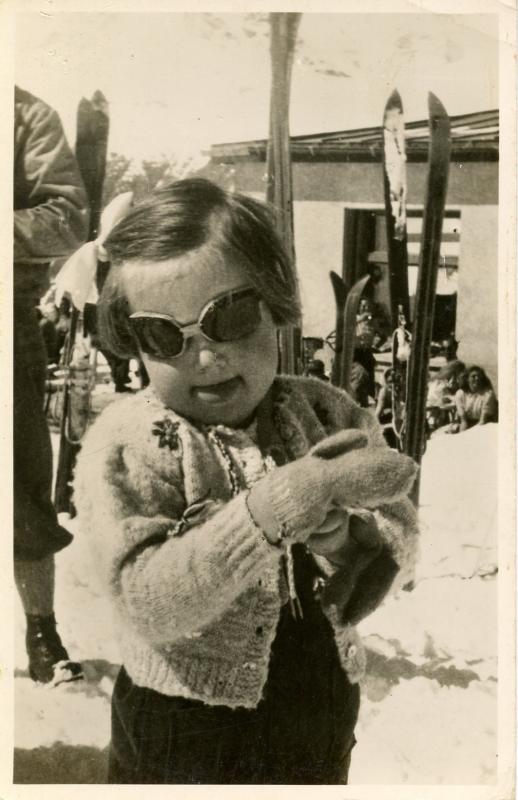 Dutch Royalty -  Princess Margriet.   *RPPC                    