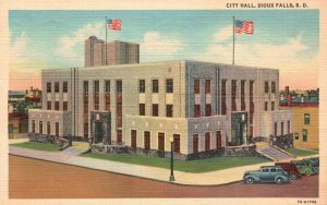 Vintage Postcard 1943 City Hall Government Office Sioux Falls South Dakota SD