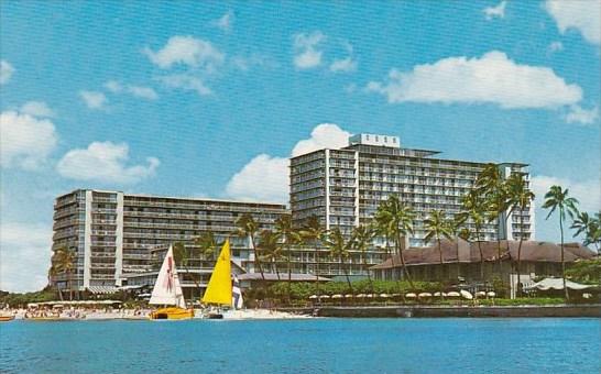 The 800 Room Reef Hotel Is Situated on The Beach At Waikiki Hawaii