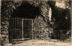 CPA DIGNE La Grotte de N.-D.de Lourdes (683527)