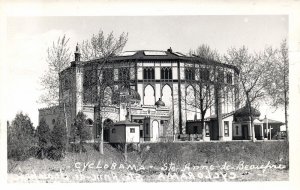 canada, Sainte-Anne-de-Beaupré, Cyclorama (1940s) RPPC Postcard