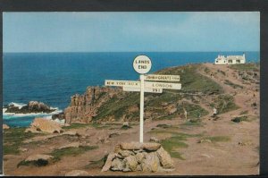 Cornwall Postcard - Lands End Sign Post   T1865