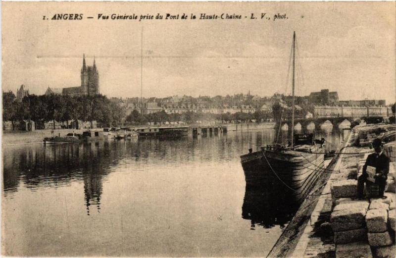 CPA ANGERS Vue générale prise du Pont de la Haute-Chaine (606295)