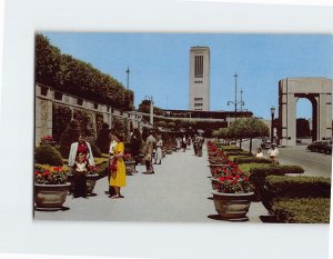 Postcard Oakes Gardens The pride of Niagara Falls Canada