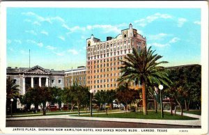 Postcard BUILDING SCENE Laredo Texas TX AM1171