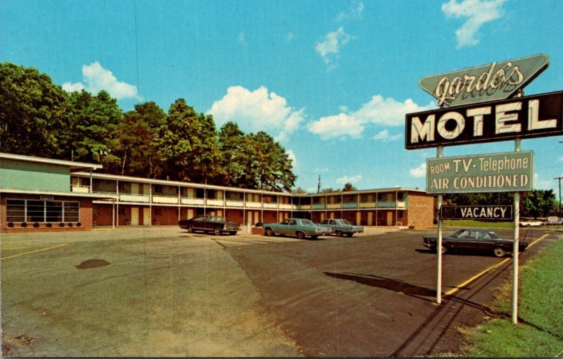 North Carolina Forest City Gardo's Motel