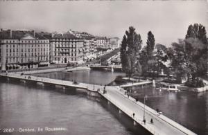 Switzerland Geneve Ile Rousseau Photo