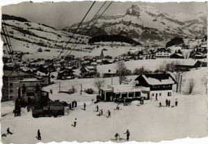 CPA MEGEVE Vue générale et l'AIGUILLE de Varan (336943)