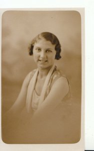 Ancestor Photo Postcard - Real Photo of Doris Willcox - Ref TZ136