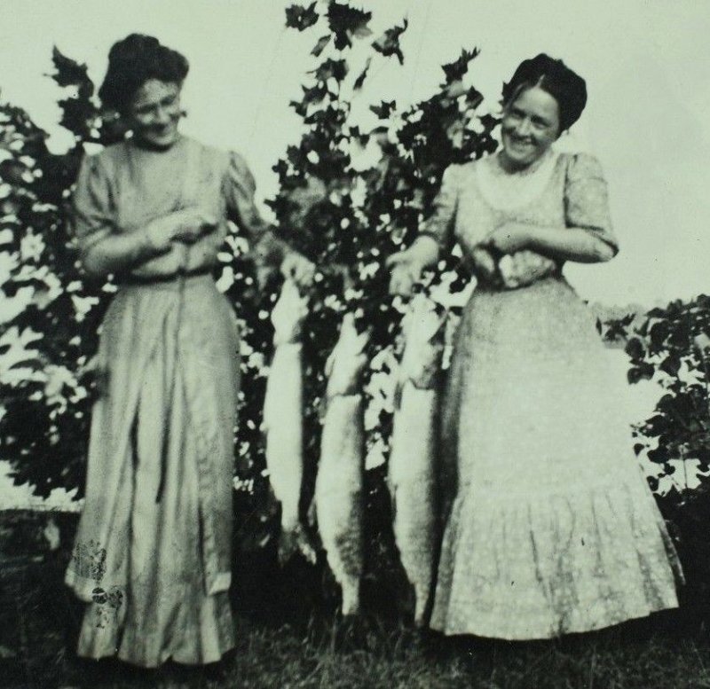 Circa 1910 RPPC ID'd Ladies With Large String of Fish Real Photo Postcard P37