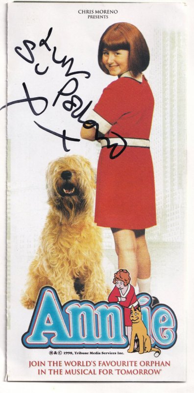 Su Pollard in Annie The Musical Hi De Hi Hand Signed Theatre Flyer