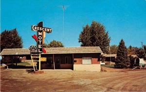 Walsenburg Colorado birds eye view outside Crescent Motel vintage pc Z20620