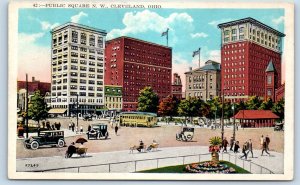 1920 Cleveland Ohio OH Vintage Postcard Public Square N.W. Building Streetcar