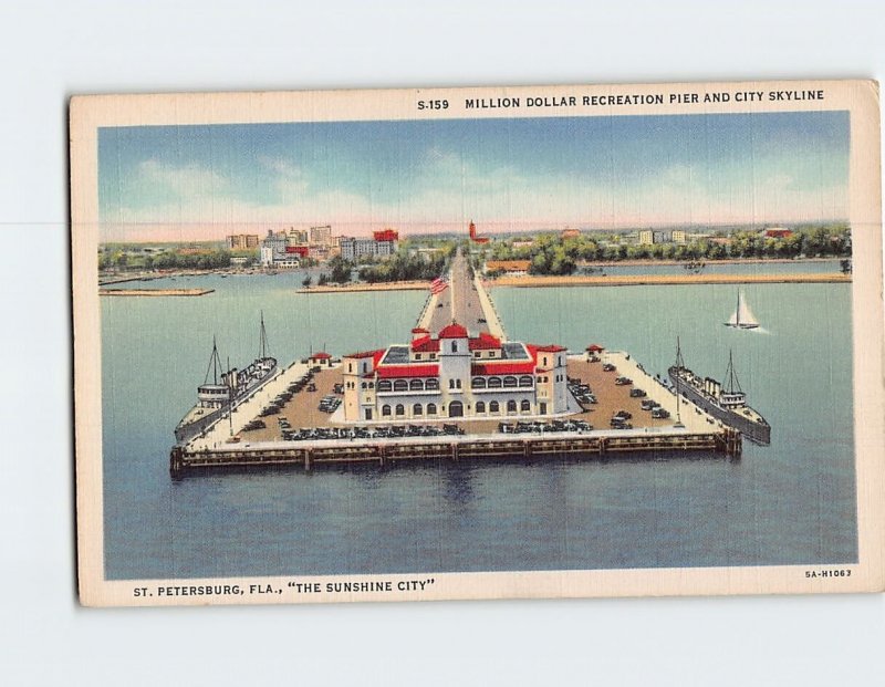 Postcard Million Dollar Recreation Pier And City Skyline St. Petersburg FL USA