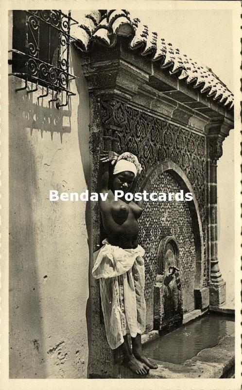 morocco, Living Bronze decorating a fountain, Topless Nude Girl (1950s) RPPC