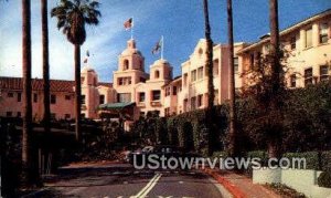 Beverly Hills Hotel , CA