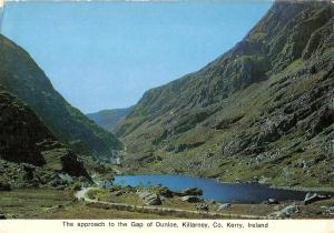 BT4749 The approach to the gap of Dunloe kerry Ireland