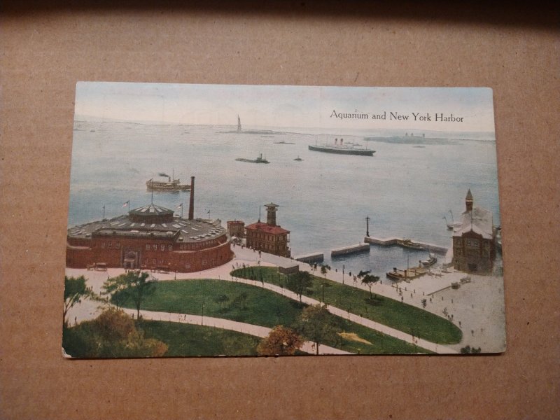 1907-15 Aquarium and New York Harbor, Manhattan, Battery Park DB Postcard