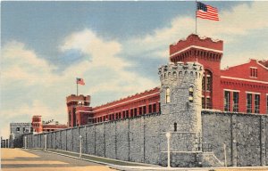 H70/ Deer Lodge Montana Postcard Linen State Prison Building  179