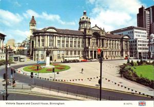 uk5568 victoria square and council house   birmingham    uk