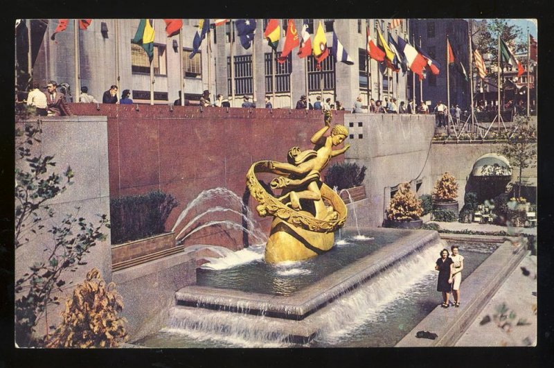 New York, NY Postcard, Prometheus Statue, Rockefeller Center