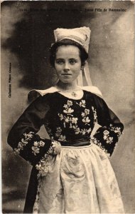 CPA Bannalec- Jeune fille FRANCE (1025533)