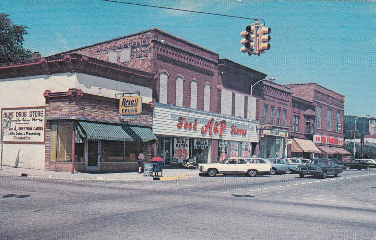 Norway MI New Postcard Main ST W Rexall A P Store Moose Lodge BEN   Dc8685f660b0e2c9e76dfcf9bd6b27f0 