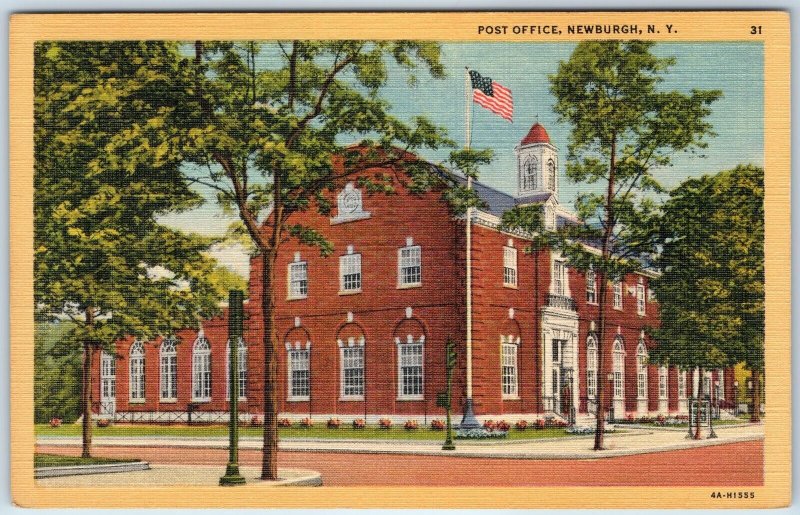 1934 Newburgh, NY Post Office Red Brick Building Stop Traffic Light Mail PC A249