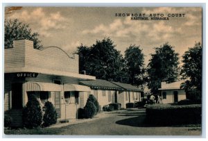 Hastings Nebraska NE Postcard Showboat Auto Court Exterior c1940 Vintage Antique