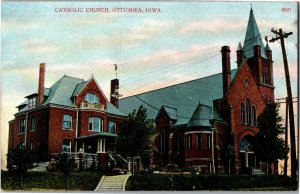 View of Catholic Church in Ottumwa IA Vintage Postcard B66