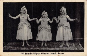 W. Berndts Liliput-Künstler-Musik-Revue-AUTOGRAPHS?~LITTLE PEOPLE 1930s POSTCARD