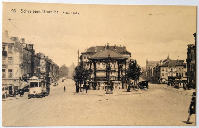 4 VINTAGE POSTCARDS OF BRUSSELS. NUMBEREDS. Printer: Schaerbeek. UNUSED!!!