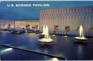 Postcard FOUNTAIN SCENE Seattle Washington WA AJ1075