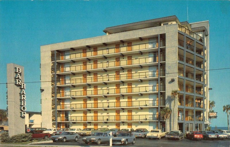 MYRTLE BEACH SC~BAR HARBOR MOTOR INN-FIRST AVENUE & OCEAN BLVD POSTCARD