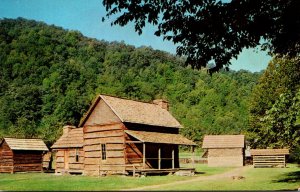 Tennessee Great Smoky Mountains National Park Pioneer Museum Pioneer Homestead