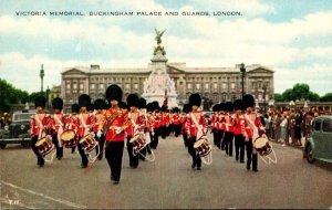 England London Vicotria Memorial Buckingham Palace and Guards