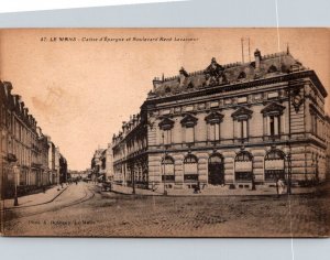 France Le Mans Caisse d'Epargne et Boulevard Rene Levasseur