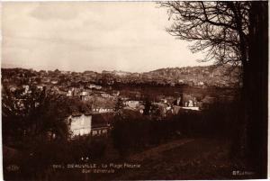 CPA DEAUVILLE - La Plage Fleurie - Vue Générale (515685)