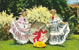 Panama Beautiful Ladies Wearing Pollera National Costume Of Panama