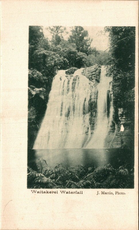 New Zealand Waitakere Waterfall Vintage Postcard 08.53