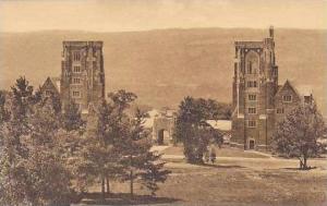 New York Ithaca The Towers &  Cloister Memorial To 264 