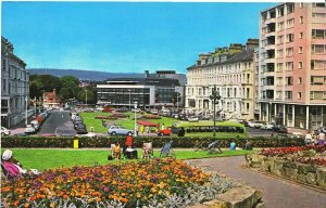 Sussex Postcard - Wilmington Square and The Congress Theatre, Eastbourne  XX454