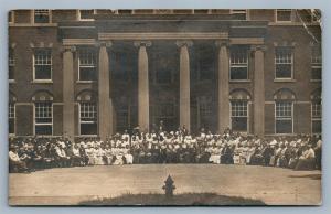 MONMOUTH COLLEGE IL 1914 HOUSE VINTAGE REAL PHOTO POSTCARD RPPC